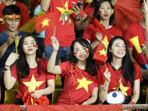 Dàn mỹ nữ Việt Nam đốt cháy khán đài Panaad