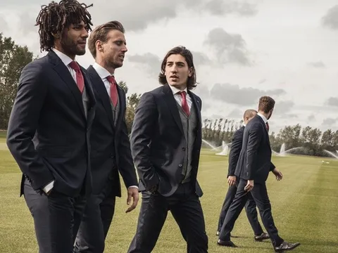 Dàn sao Arsenal chất lừ trong bộ cánh mới