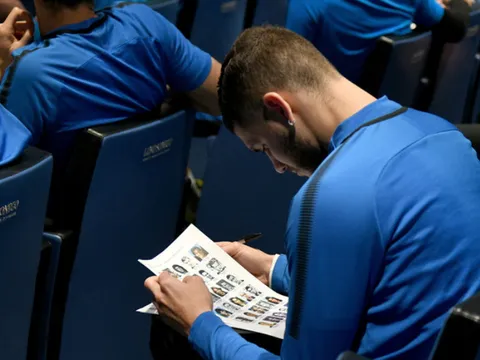 Dàn sao Inter 'rối não' vì Hall of Fame
