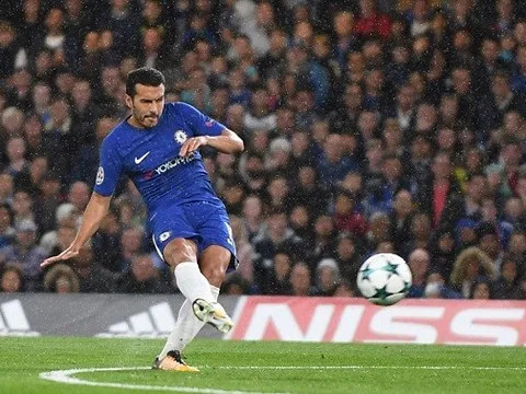 Đẳng cấp chênh lệch, Chelsea "đánh tennis" với Qarabag ngay tại thánh địa Stamford Bridge