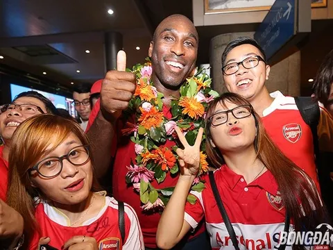 Danh thủ Sol Campbell nói gì khi đặt chân đến Việt Nam?
