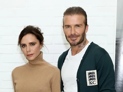 Vợ chồng Beckham lục đục vì... công ty đại diện
