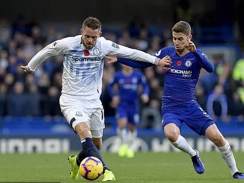Đây! Cầu thủ Chelsea xứng đáng nhận thẻ đỏ trận Everton
