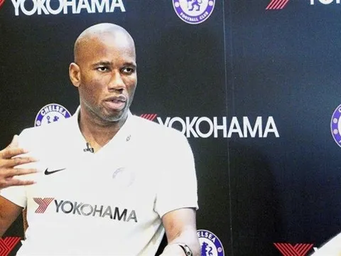 Didier Drogba chúc Việt Nam và Malaysia may mắn ở chung kết AFF Cup