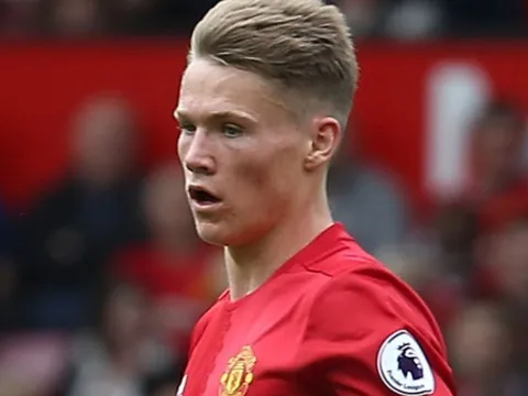 De Gea xuất sắc, nhưng Mourinho hết lời khen ngợi 2 cái tên này