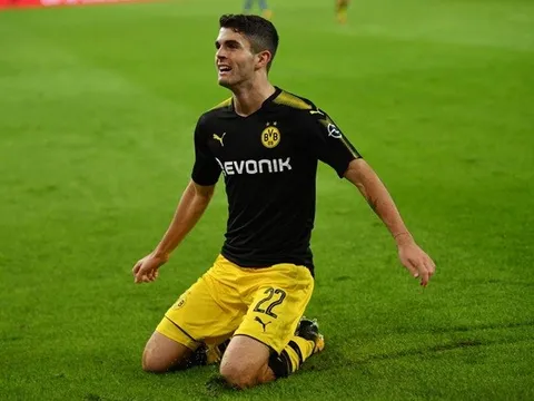 Dembele mới của Dortmund hơn cả Ronaldo và Messi