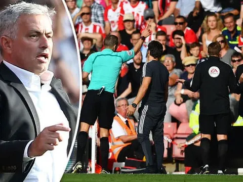 Đến Mourinho cũng không biết vì sao bị truất quyền chỉ đạo