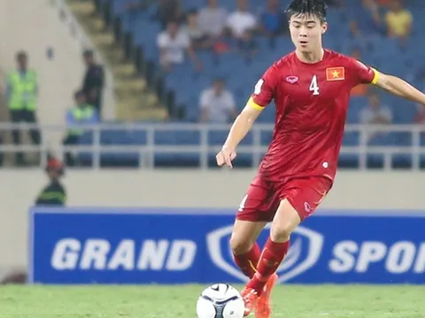 Đấu Philippines, Duy Mạnh lên tiếng về chất lượng mặt sân