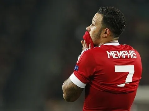 Depay chơi ngẫu hứng đến độ nào trước Arsenal?
