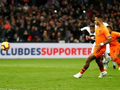 Depay sút panenka, Cơn lốc da cam cuốn phăng nhà ĐKVĐ thế giới