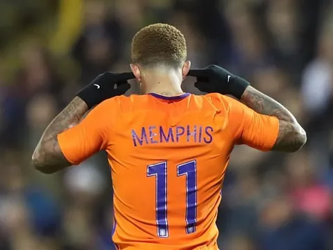 Depay thi đấu lên đồng, Hà Lan nhẹ nhàng hạ Scotland