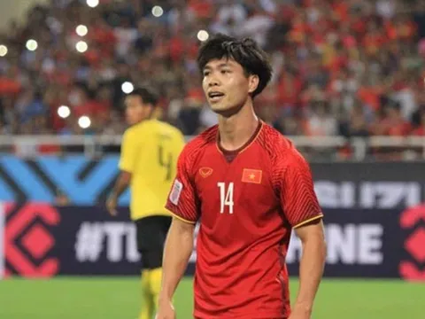 Đội hình tiêu biểu vòng bảng AFF Cup: Bất công cho Quang Hải và Văn Lâm?
