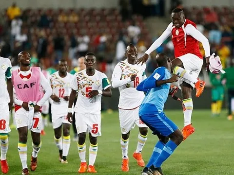 Đi World Cup, đất nước Senegal vỡ òa sau 16 năm chờ đợi