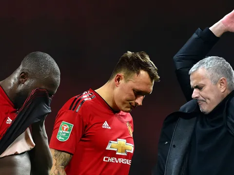 Địa ngục đang chờ Man Utd ở tháng 2