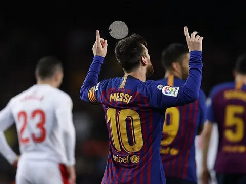 Điểm nhấn Barca 3-0 Eibar: M.U tan nát hi vọng; Messi sắp đuổi kịp Ronaldo