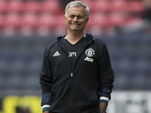 Điểm tin chiều 17/10: Mourinho có thống kê tệ hại; Sao Barca bị tẩy chay
