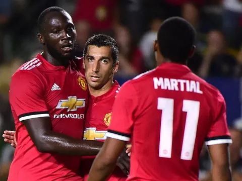 Điểm tin sáng 08/09: Lukaku bỏ Conte chọn Mourinho; Barca nhắm sao lạ Ligue 1