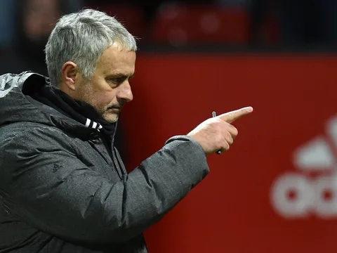 Điểm tin sáng 14/12: Man City và Ronaldo lập kỷ lục, Mourinho thề bám đuổi Pep Guardiola