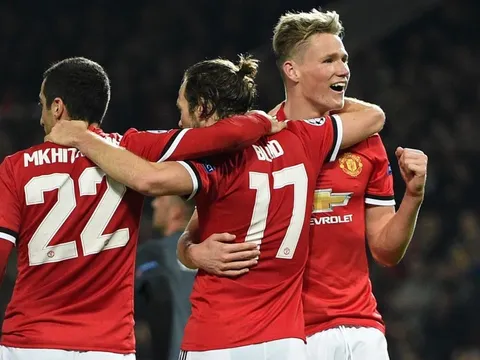 Điểm tin tối 01/11: M.U có Carrick 2.0; Arsenal trở lại vụ Lemar