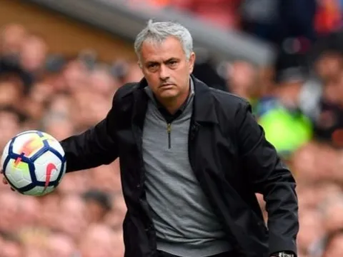 Điểm tin tối 15/10: Lộ cái tên thay thế Sanchez; Mourinho sang PSG?