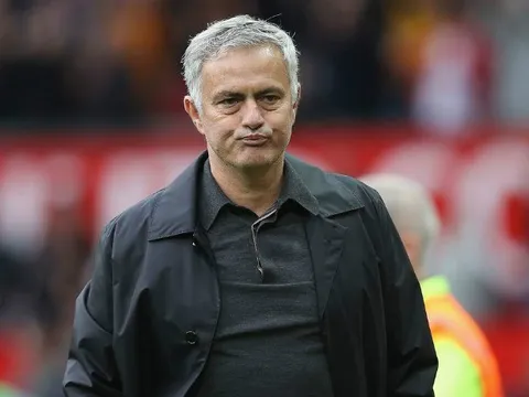 Điểm tin tối 20/10: Lý do Mourinho thịnh nộ; Arsenal mua hàng thừa Barca