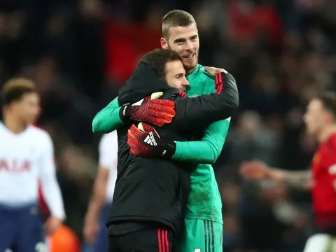 Điểm tin tối 22/01: M.U keo kiệt, Sarri họp khẩn; Arsenal tất tay 35 triệu bảng