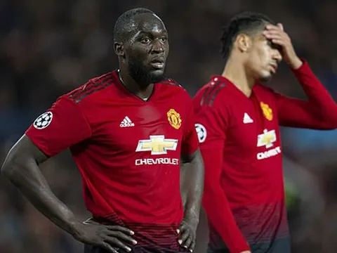 Điểm tin tối 26/10: Mourinho gây sốc với Lukaku; Wenger & Conte tái xuất?