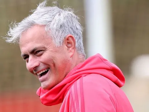 Điệu ăn mừng mới của Lukaku và 7 điều đáng chú ý ở buổi tập của Man United