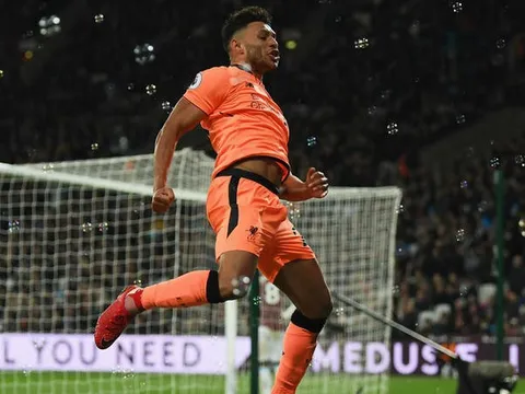 Điều gì đã giúp Chamberlain dần hòa nhập tại Liverpool?