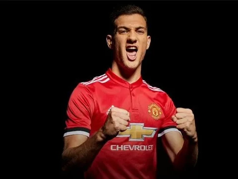 Thấy gì sau trận ra mắt Man Utd của Diogo Dalot?