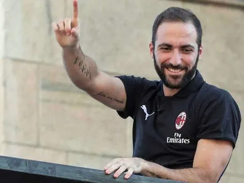 Ấn tượng với đội hình 11 bản hợp đồng Hè 2018 của AC Milan