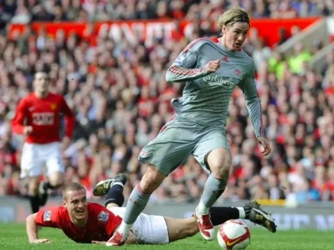 Vidic tiết lộ lý do 'ghét cay ghét đắng' Liverpool, và 'sợ' Torres