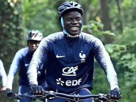 Kante từ chối lời đề nghị 'lách luật' thuế từ phía Chelsea