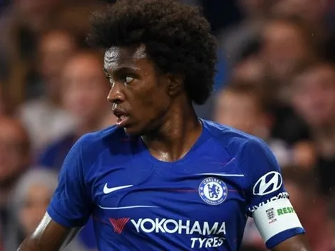 Người hâm mộ "bật khóc" trước quyết định BẤT NGỜ của Sarri