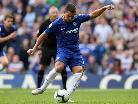 Sarri thừa nhận sai vì nghĩ Hazard là một trong những cầu thủ xuất sắc nhất