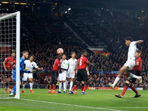 'Đó thật sự là 1 ngọn núi với Man Utd'