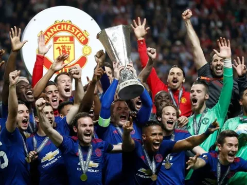 Đội bóng giá trị nhất hành tinh: Bất ngờ với Man Utd