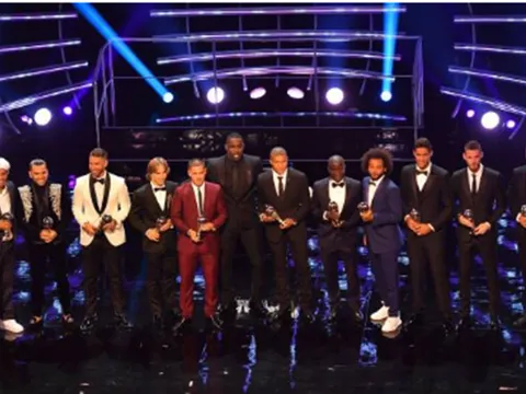 Đội hình xuất sắc nhất năm của FIFA: Bất ngờ mang tên Salah!