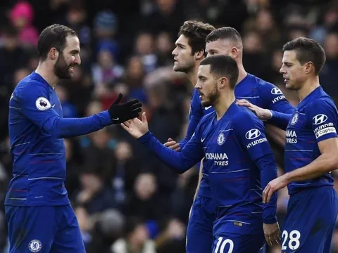 Đội hình xuất sắc nhất vòng 25 Premier League: Cuộc chơi của số 9