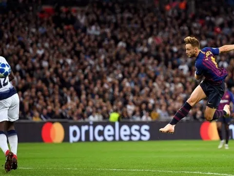 Rakitic xác lập cột mốc ấn tượng cho Barca với pha 'nã đại bác'