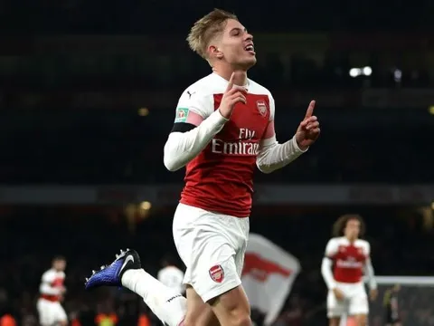 Đón sao Barcelona, Arsenal cũng nói lời chia tay với "Bergkamp mới"
