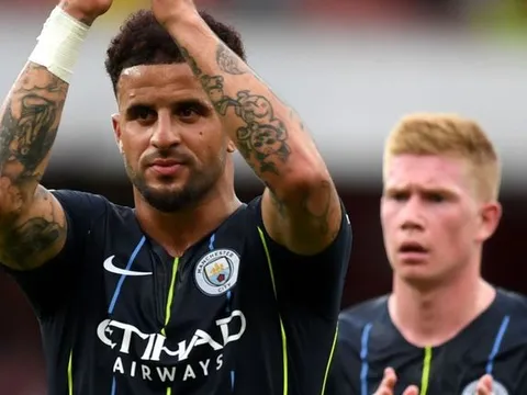 Đồng đội chống nạng, sao Man City nói lời bất ngờ