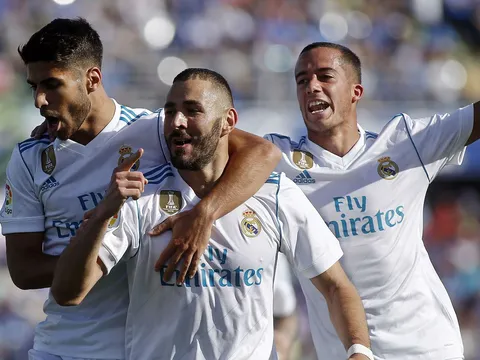Đồng đội "tố cáo" Ronaldo quá ích kỉ