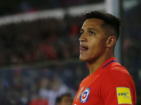 Đồng đội xác nhận Sanchez "suy sụp" vì Arsenal