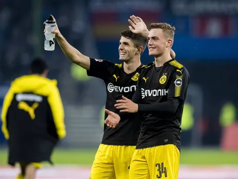 "Đạn bắn không thủng", Dortmund vô đối toàn cõi châu Âu