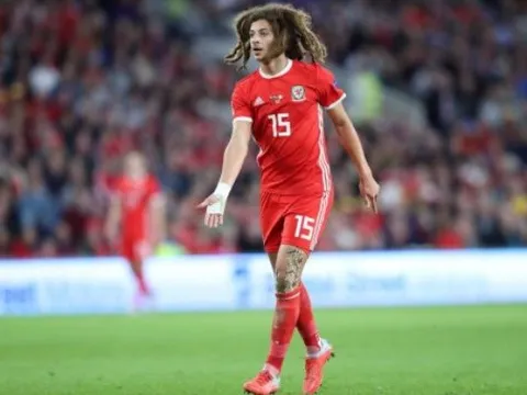 ĐT Anh từng từ chối 'mỏ neo' Ampadu vì lý do cực SỐC