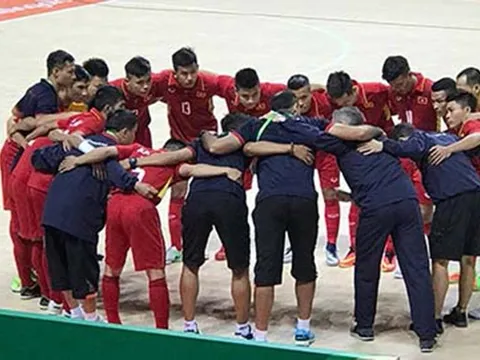 ĐT futsal Việt Nam thắng đậm Hong Kong tại AIMAG 5