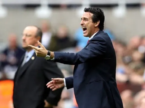 Dư âm chiến thắng Arsenal: Emery đặt dấu ấn, Ozil đập tan nghi ngờ