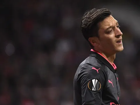 Dư âm đại chiến BATE Borisov: "Lý do chiến thuật" có thực là vì chiến thuật