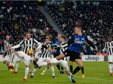 Dư âm Juventus 0-0 Italia: Handanovic khiến Bà đầm già chia rẽ